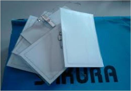 Thẻ cài Sakura mỏng